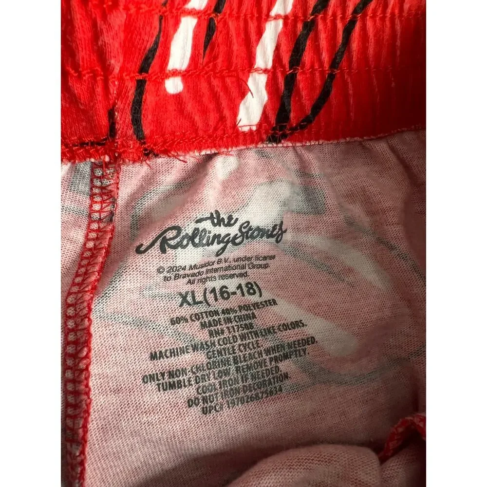 The Rolling Stones Women's XL Red White & Black Shorts Comfy Stretchy w/pockets - Picture 5 of 5